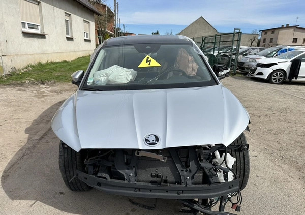 Skoda Enyaq cena 49900 przebieg: 6000, rok produkcji 2023 z Oborniki małe 29